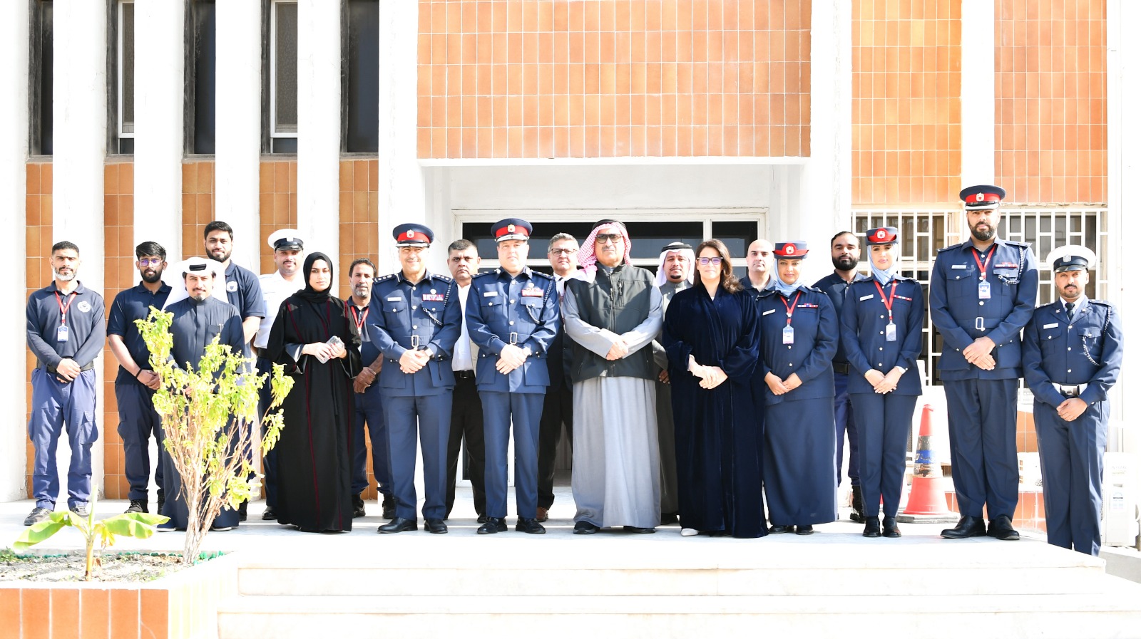 وكيل وزارة الداخلية يشيد بحصول مركز خدمات تقنية المعلومات على شهادة شعار التميز في الخدمة كأول جهة حكومية في المملكة<